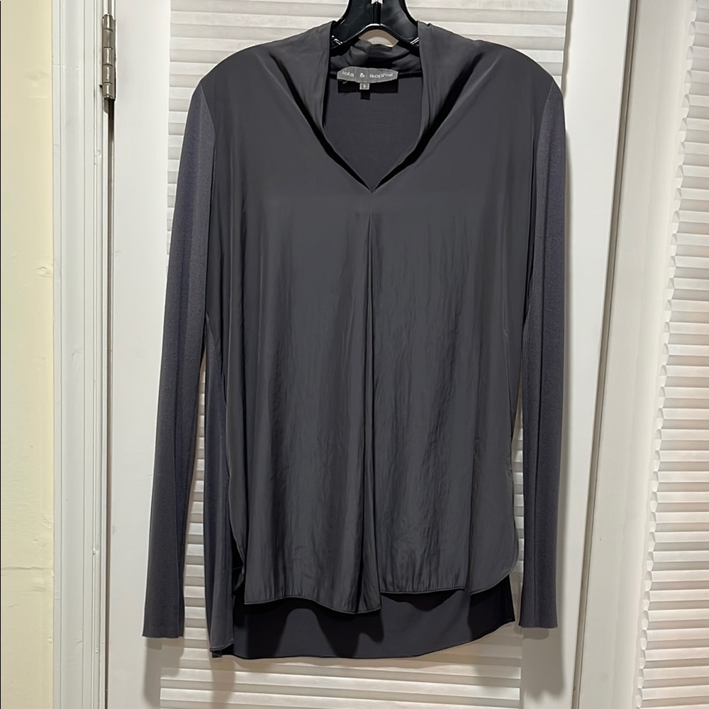 Gray Women's Stylish Long Sleeve Top